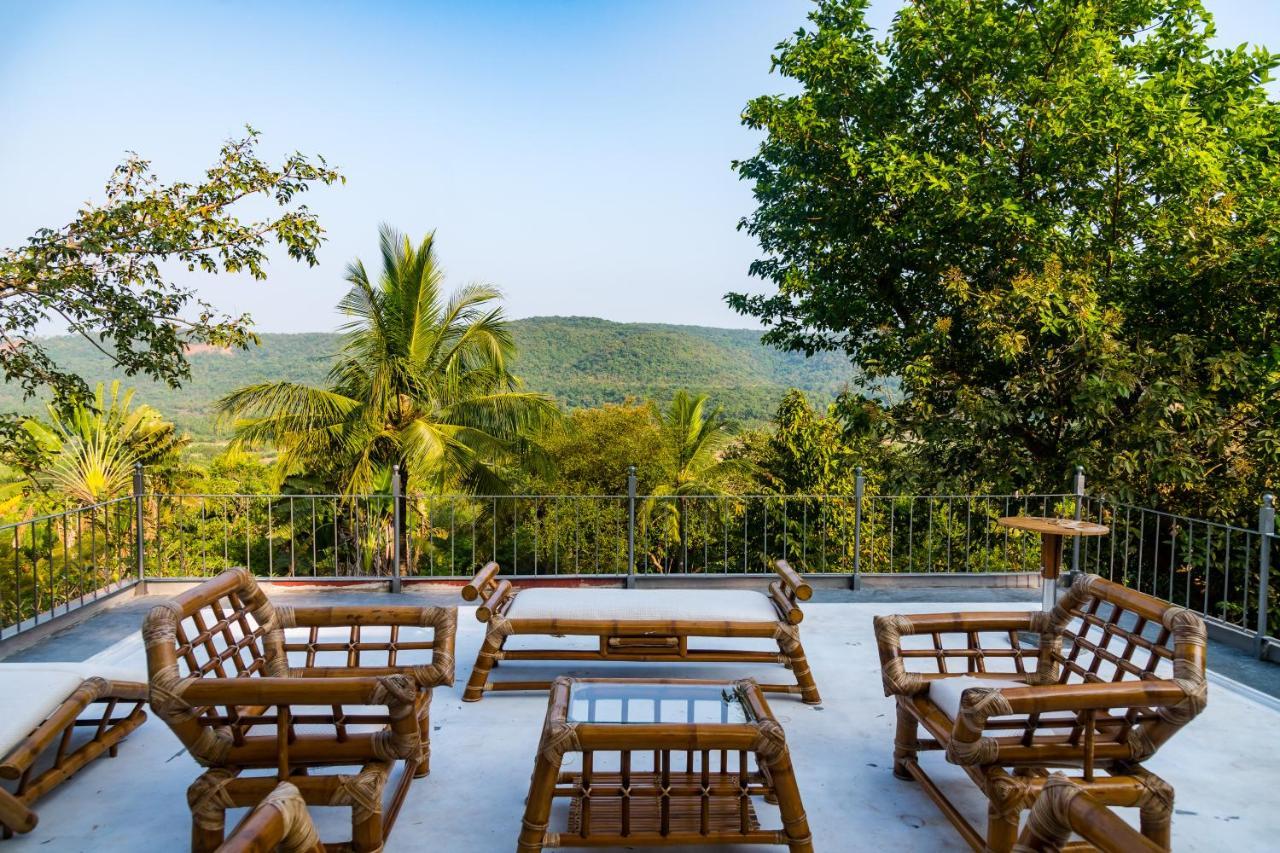 Villa Lermitage Farms Kashid Alibaug Exterior foto